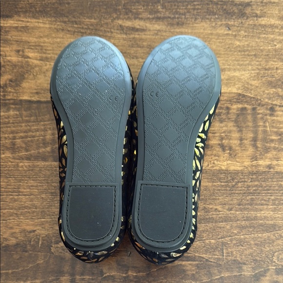 Vionic Women's Carroll Spark Black and Gold Leather Ballet Flats Size 8 - Picture 7 of 7